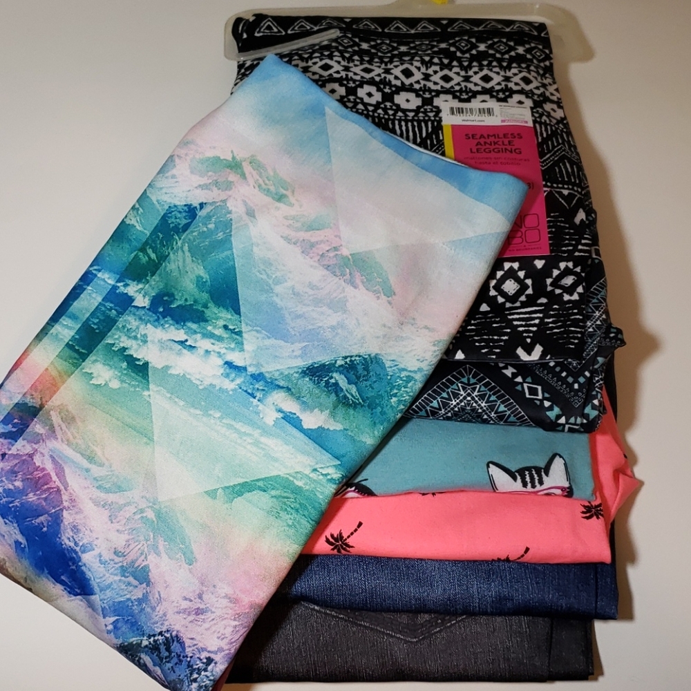 7 Pairs of Leggings